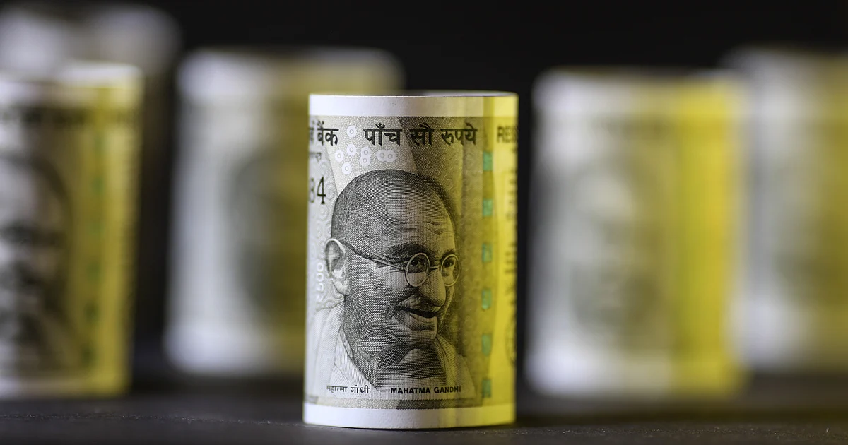 Shriram Transport Finance Q4 Review - Cautiously Optimistic: Prabhudas Lilladher 1 Shriram Transport Finance Q4 Review - Cautiously Optimistic: Prabhudas Lilladher