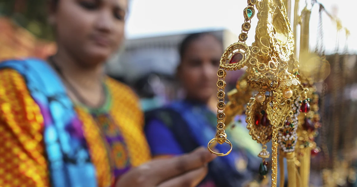 Manappuram Finance Stepped Up Gold Auctions In Q4 1 Manappuram Finance Stepped Up Gold Auctions In Q4