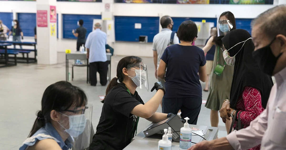 Singapore Workers Risk Jobs; Tokyo Cases Surge: Virus Update 1 Singapore Workers Risk Jobs; Tokyo Cases Surge: Virus Update