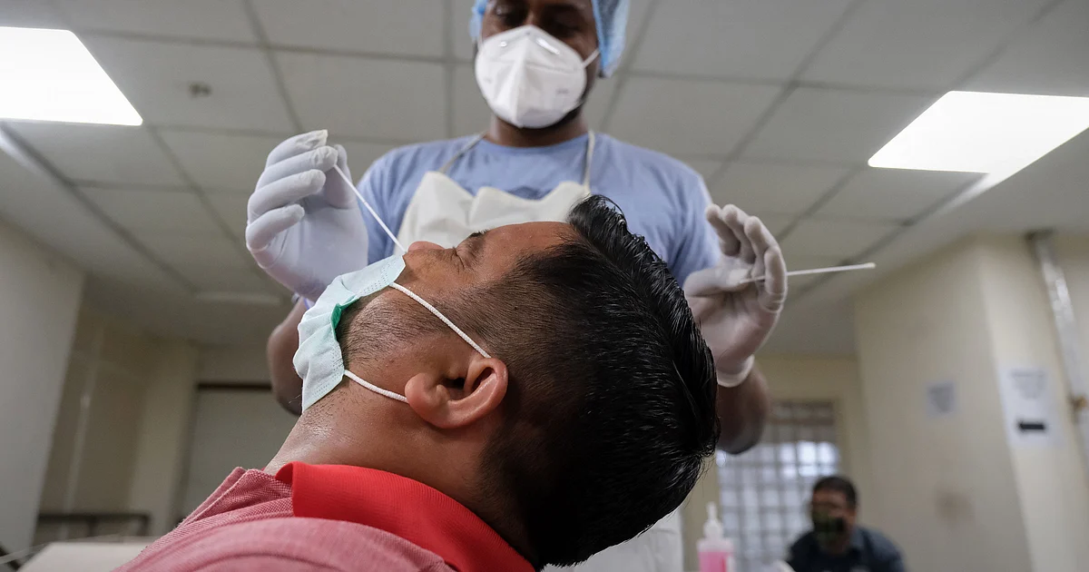 India Has a Double Mutant Virus Variant. Should We Worry? 1 India Has a Double Mutant Virus Variant. Should We Worry?