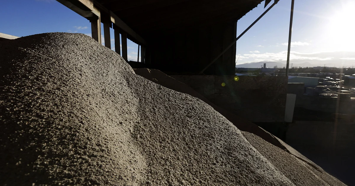Heidelberg Cement Q1 Review - Growth Remains A Challenge As Margins Take Hit: Prabhudas Lilladher 1 Heidelberg Cement Q1 Review - Growth Remains A Challenge As Margins Take Hit: Prabhudas Lilladher