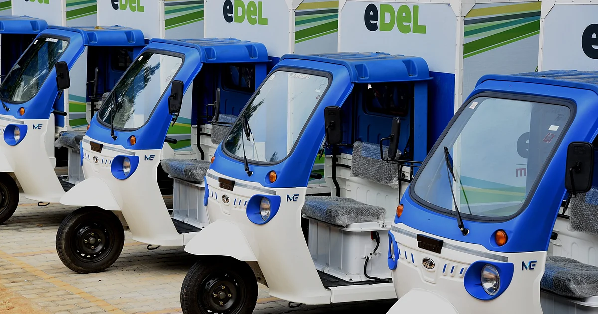 Mahindra Logistics' New Battery-Powered Fleet Adds 300 EVs 1 Mahindra Logistics' New Battery-Powered Fleet Adds 300 EVs