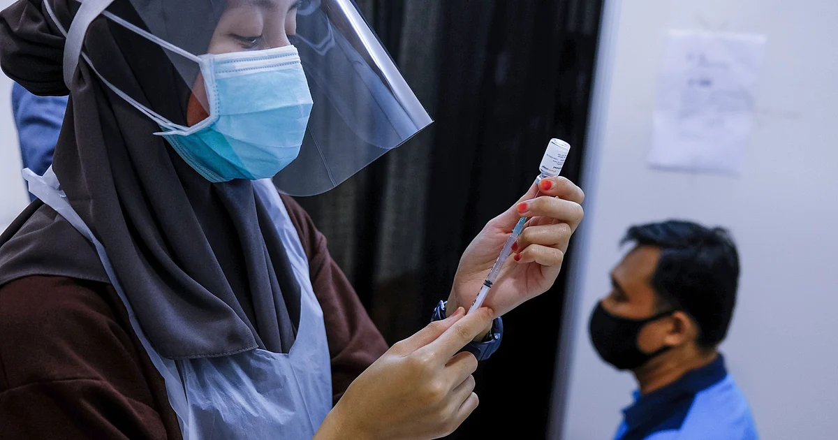 Dose Mixing Shows Strong Response; U.K. Cases Jump: Virus Update 1 Dose Mixing Shows Strong Response; U.K. Cases Jump: Virus Update