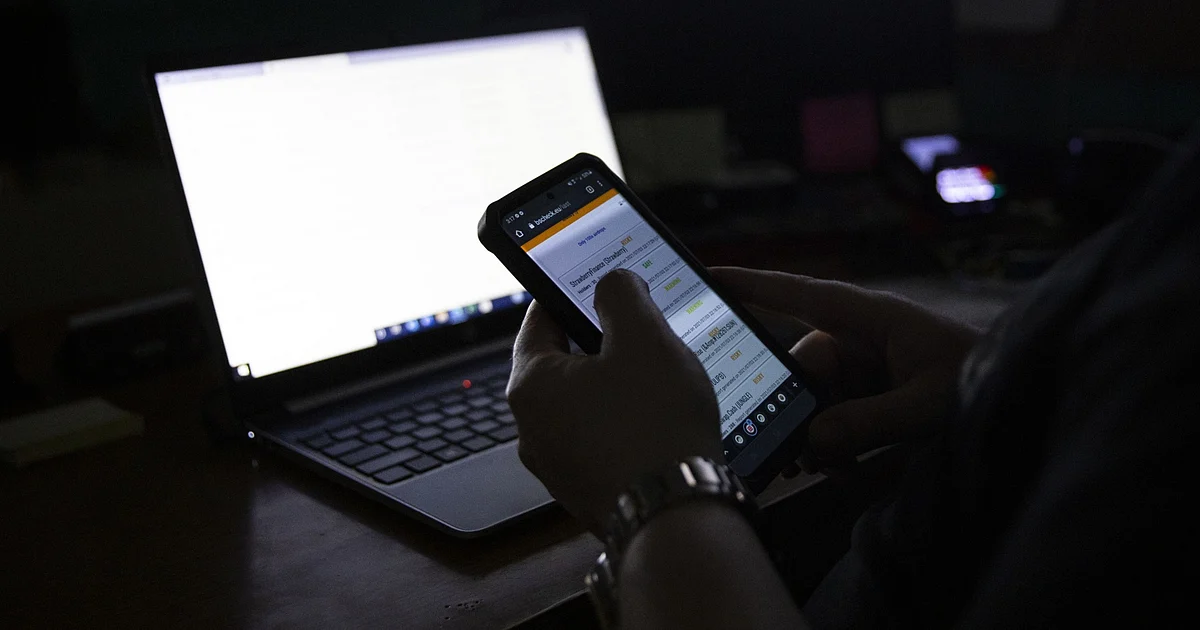 Crypto Scammers Rip Off Billions as Pump-and-Dump Schemes Go Digital 1 Crypto Scammers Rip Off Billions as Pump-and-Dump Schemes Go Digital
