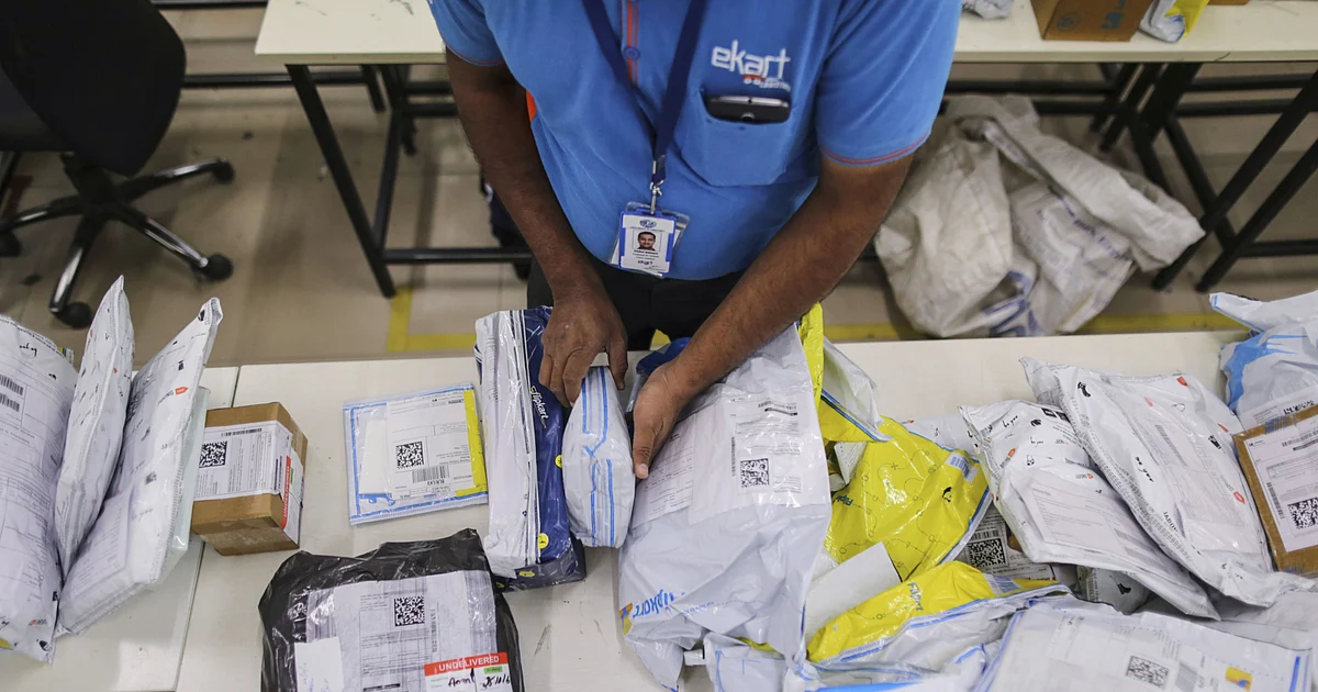 Walmart’s Flipkart Raises Funding at $37.6 Billion Valuation 1 Walmart’s Flipkart Raises Funding at $37.6 Billion Valuation