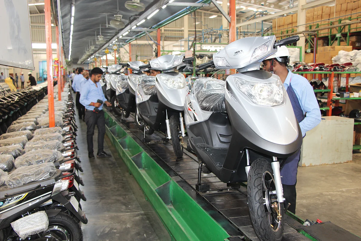 Hero Electric Bags Rs 220 Crore To Fund EV Expansion 1 Hero Electric Bags Rs 220 Crore To Fund EV Expansion