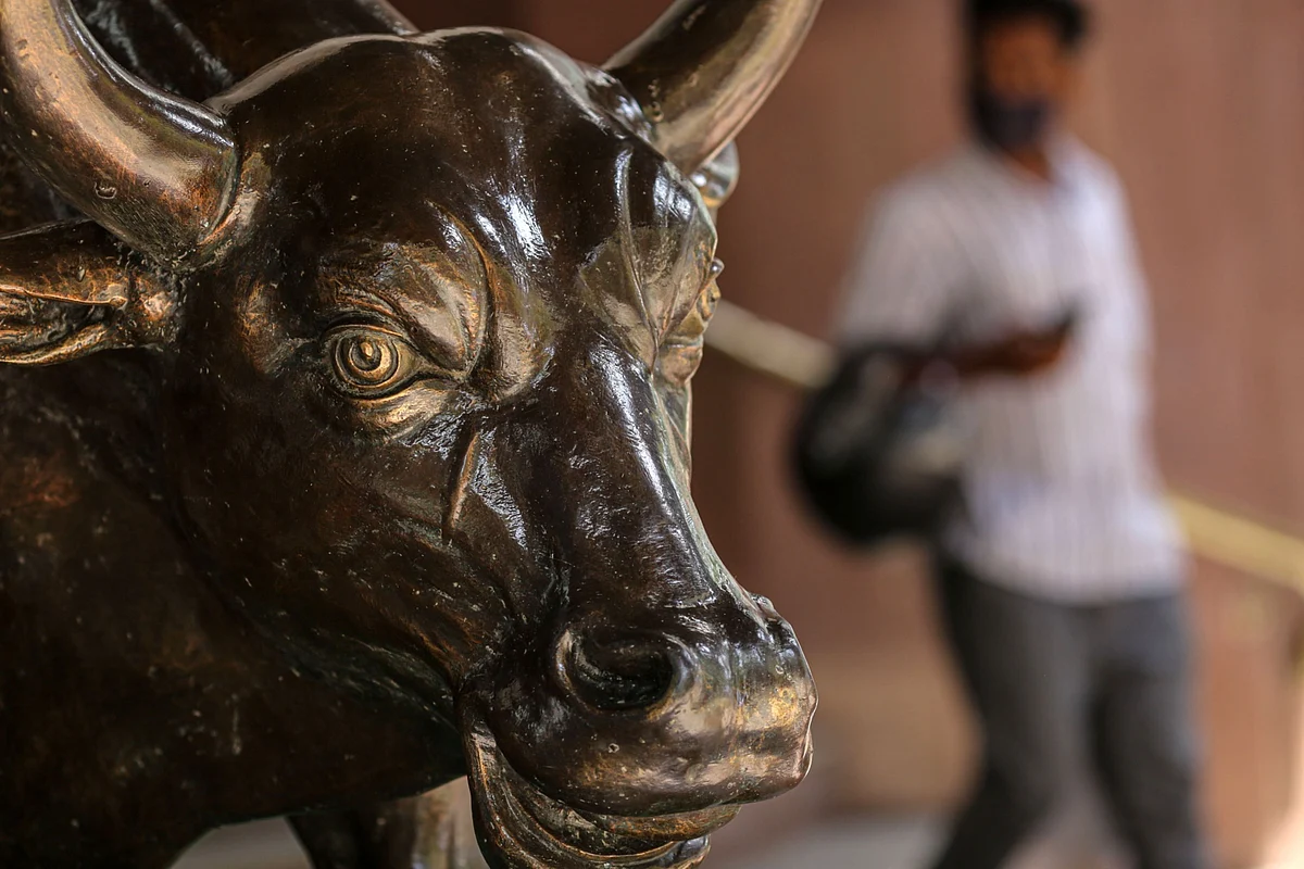 Share Market Live: SGX Nifty Hints At Gains; Bharti Airtel, Cipla, M&M In Focus 1 Share Market Live: SGX Nifty Hints At Gains; Bharti Airtel, Cipla, M&M In Focus