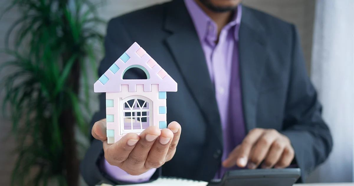 Housing Sales In January-June At Nine-Year High In Top 8 Cities: Knight Frank 1 Housing Sales In January-June At Nine-Year High In Top 8 Cities: Knight Frank