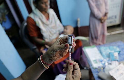 COVID-19 :  Why vaccinating children may be crucial