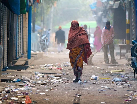 It is only recently that the Delhi government floated tenders to procure machines for vacuum cleaning roads. Credit: BDphoto1 / Flicker