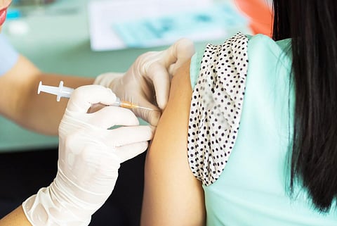 Can scientists produce a “universal” vaccine capable of protecting against diverse strains of influenza (Credit: iStock)