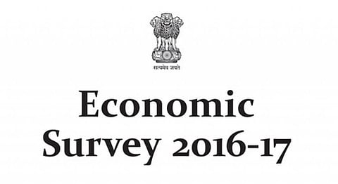 सरकार ने मानी नोटबंदी की मार, जीडीपी ग्रोथ में कमी का अनुमान