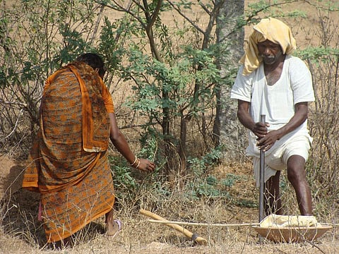 In 2013, THE Supreme Court had directed states to pay wage under MGNREGS as per thE Minimum Wages Act. Credit: Ben Sutherland / Flicker