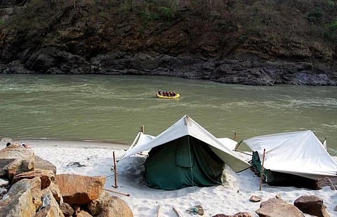 There are 33 sites along the banks of the Ganga River, of which eight fall within the 100-metre range. Credit: Travayegeur (Sahil Lodha) / Flicker