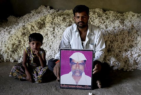 The insurance schemes have been of little help to the distressed farmers. Credit: Vikas Choudhary / CSE