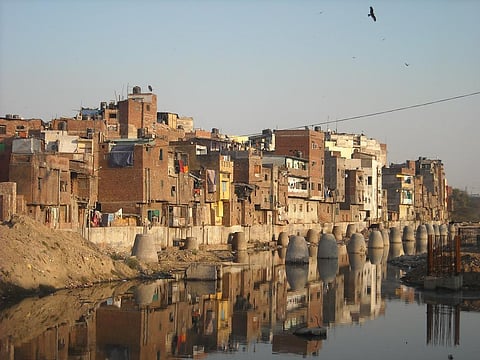 How can a place with so much rain suffer from serious water scarcity? (Credit: Sistak/Flickr)