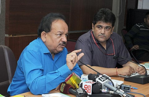 Union minister Harsh Vardhan addressing a conference about the Global Wildlife Programme (Credit: PIB)