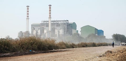 The Okhla plant in Delhi is
one of India's four functional
waste-to-energy plants, but people in nearby areas have moved court saying the stench is unbearable (Photo: Chinky Shukla)