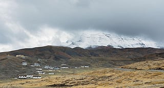 Of late, Langcha village in Himachal Pradesh has been experiencing increased heat after monsoons and alternating cycles of high and low temperatures (Photographs: Srikant Chaudhary)