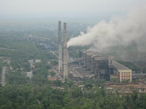 The new emission norms have set limits on Sox, NOx, and particulate matter. Credit: Wikimedia Commons