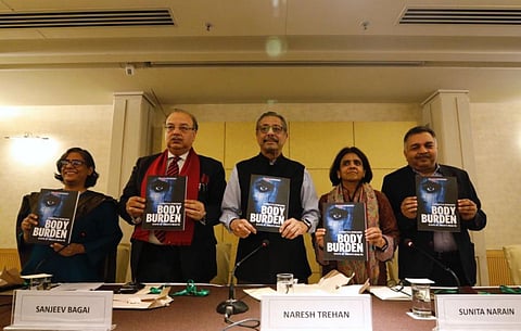 (From L to R) Vibha Varshney, Dr Sanjeev Bagai, Dr Naresh Trehan, Sunita Narain and Pawan Agarwal at the book launch. Credit: Vikas Choudhary/CSE