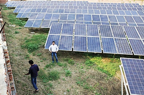 India has a target of installing 100GW of
solar power plants by 2022 under the National Solar Mission (Photo: Vikas Choudhary)