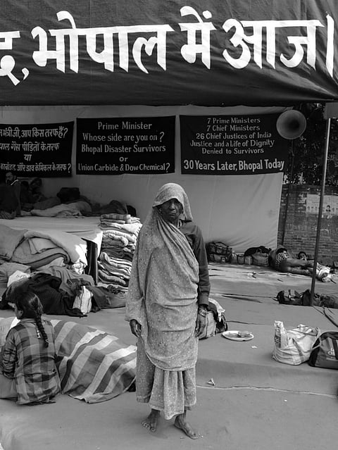 Helpless victims are demanding the following: adequate compensation, clean-up of the hazardous waste site, rehabilitation of survivors, pension to gas victims with medical treatment and exemplary punishment to offenders
Credit: CSE