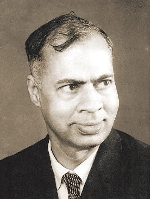 प्रोफेसर पिशरोथ रामा पिशरोटी
