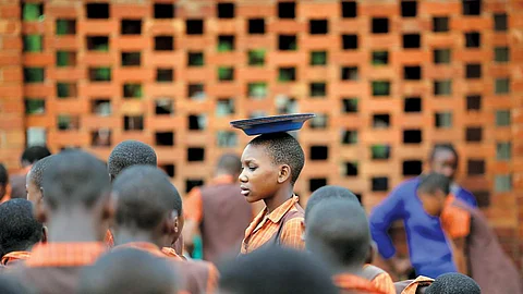 Over the next 15 years, some 440 million Africans will enter the job market, compared to 72 million in Europe. Africa's job seekers will need work, and Europe will have it