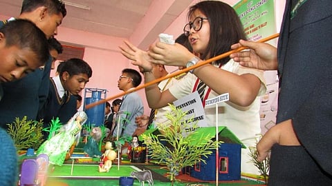 Children's Science Congress is a unique opportunity for students to improve scientific treatment and expand their innovative talents in the field of science. Credit: Sobhapati Samom