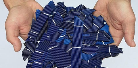 The industry standard life span of solar panels is about 25 to 30 years. Credit: sinovoltaics.com