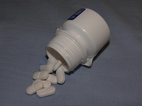 Skipping doses and self prescription can lead to antibiotic resistance. Credit: generalising/Flickr