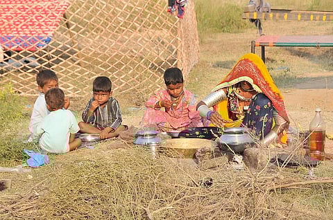 While India needed to ensure 10.8 people ditching poverty every second, the real achievement is 43.7. Credit: Meeta Ahlawat