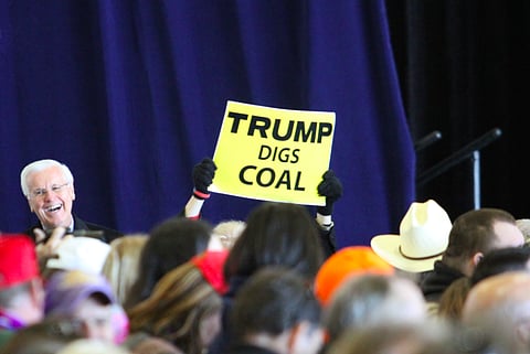 Restricting trade in carbon-intensive goods and imposing BCAs on US imports will be an encouragement for US states that produce low-carbon goods. Credit: Wikimedia Commons