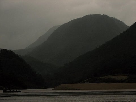 The Godavari river near Polavaram in Andhra Pradesh, the site of the Polavaram Project, named in the CAG report           Credit: Flickr