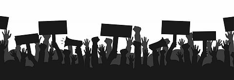 Development news, polarisation and social media in times of Lok Sabha polls