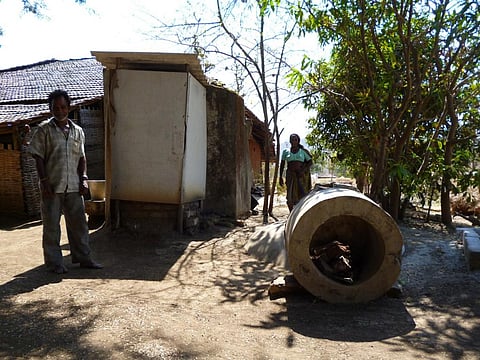 Broken biogas plant in Valsad district of Gujarat. Photo: Ankur Paliwal/CSE