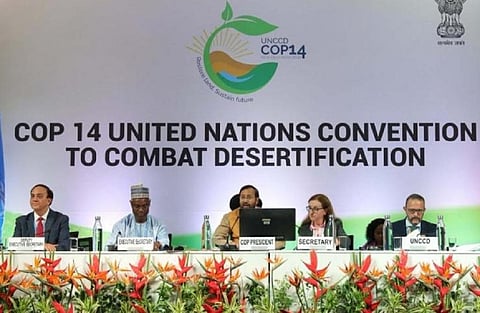 यूएनसीसीडी कॉप 14 के समापन अवसर पर भारत के पर्यावरण मंत्री प्रकाश जावडेकर ने नई दिल्ली घोषणा पत्र जारी किया। Photo: DDIndiaLive