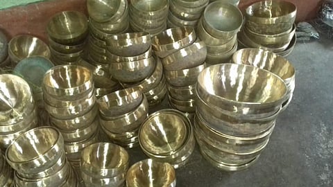 Alloy of 8: Non-descript Pukhuria keeps making bowls the same way for 150 years