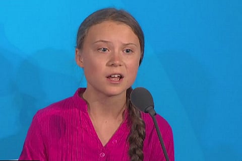 संयुक्त राष्ट्र के जलवायु परिवर्तन एक्शन समिट को संबोधित करती 16 साल की जलवायु कार्यकर्ता ग्रेटा थुनबर्ग