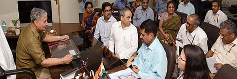 Rao Inderjit Singh (left), minister of state (with independent charge) for statistics and programme implementation. Photo: mospi.nic.in