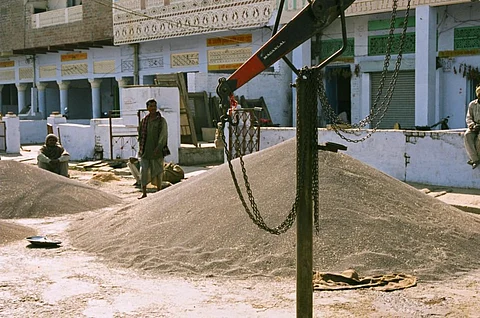 सरसों तेल में 20 फीसदी मिश्रण बंद : 30 वर्षों में लोगों को न मिली अच्छी सेहत और न हुआ किसानों को फायदा