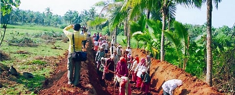 COVID-19: Centre’s relief package an eyewash for NREGA workers