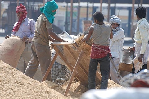 Photo: Agnimirh Basu