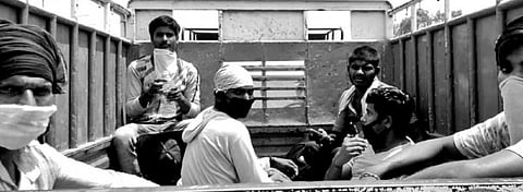 A shuttle service from Ludhiyana to Ambala covers around 50 km dropping migrant workers to a relief point, as an initiative of Highway Help Photo: Highway Help