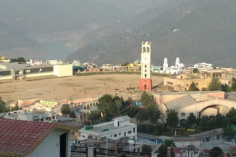 उत्तराखंड के टिहरी इलाके से पलायन पर एक रिपोर्ट हाल ही में सरकार को सौंपी गई है। फोटो: वर्षा सिंह