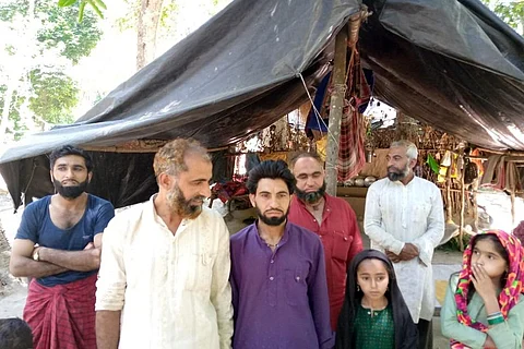उत्तराखंड का एक वन गुर्जर परिवार। फोटो: रौबिन सिंह चौहान