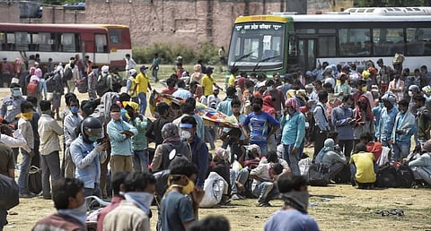 Down To Earth's reporter Vivek Mishra travelled from Delhi to Shravasti along with migrant workers returning home after the COVID-19 lockdown. Photo: Vikas Choudhary / CSE