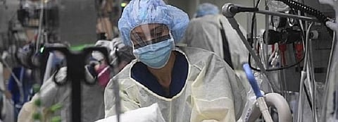 Recovered COVID-19 patients had lasting heart damage, flags study