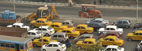 Little chance of Kolkata getting CNG soon; land acquisition hiccups halt supply